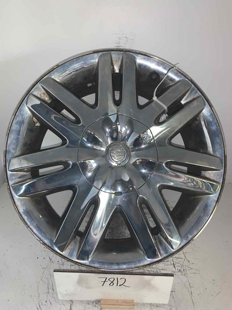 2008-2010 Chrysler Town and Country OEM Aluminum Wheel