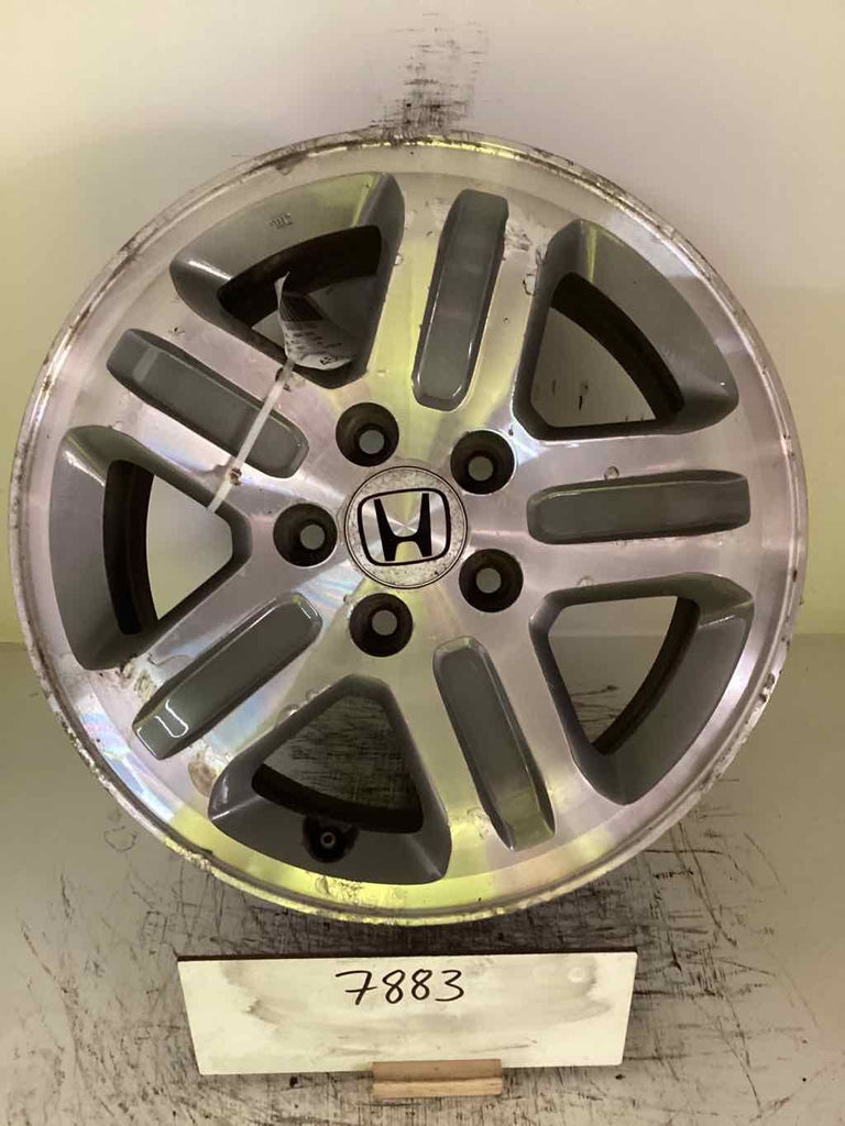 2003-2004 Honda Pilot OEM Aluminum Wheel
