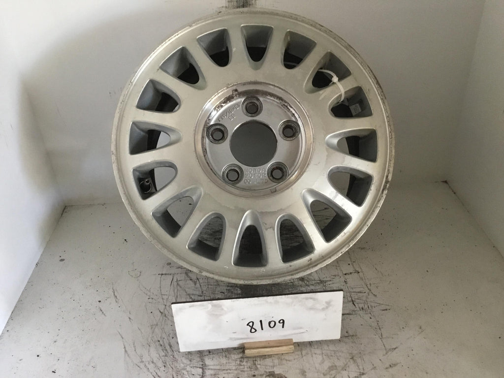 1993-1995 Acura Legend OEM Aluminum Wheel