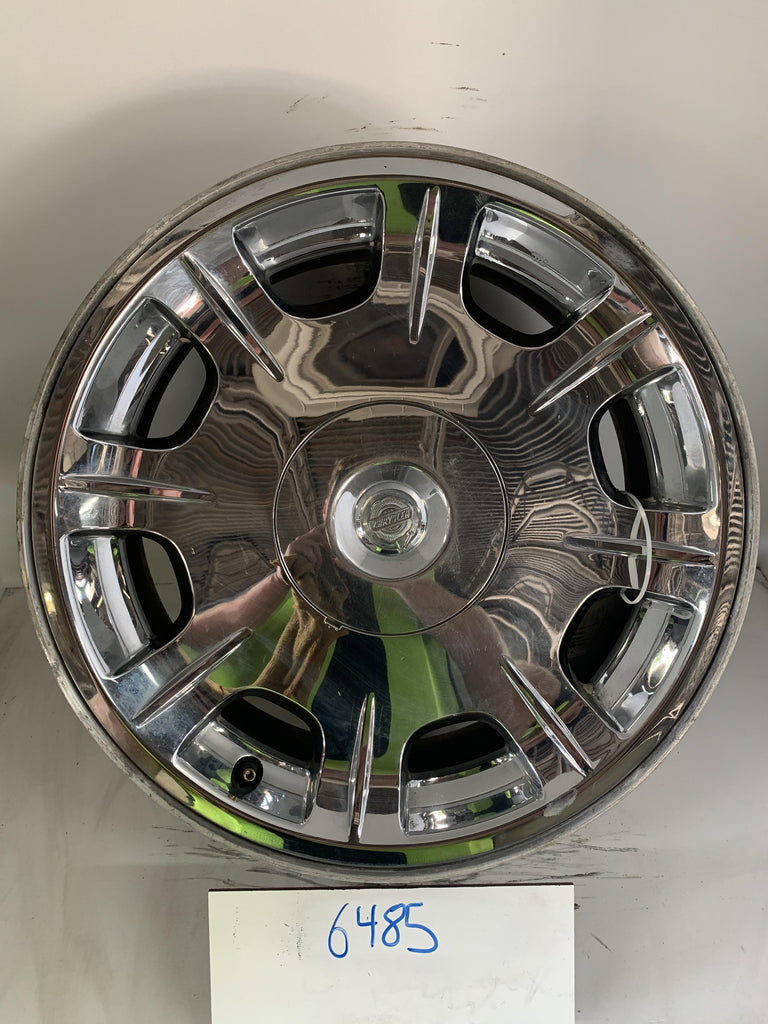 2005-2006 Chrysler 300 OEM Aluminum Wheel